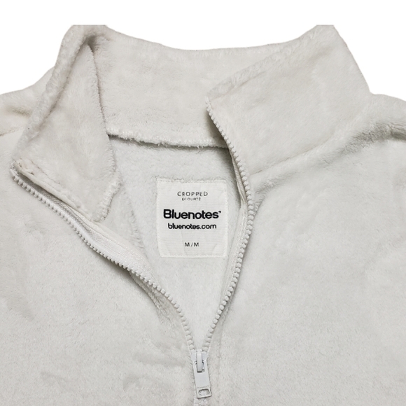 Bluenotes Cropped Quarter Zip - Picture 2 of 9